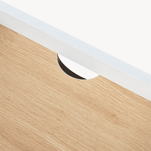 Nachtkastje Kuorshare 55x42x37 cm wit en eikenkleurig [en.casa]