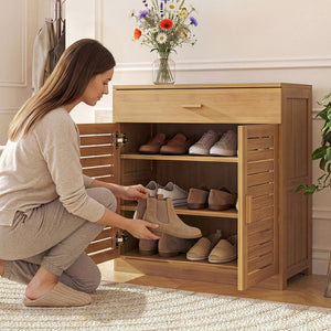 Schoenenkast Aarela 67x66x34 cm Bamboe [en.casa]