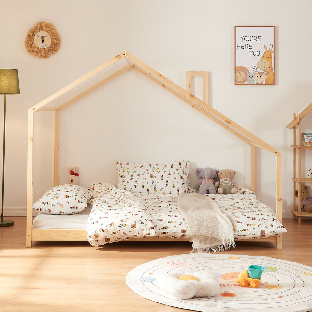 Kinderbed Siuntio huisbed met bedbodem naturel [en.casa]