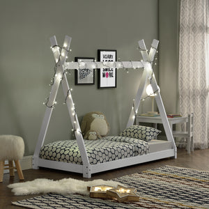 Kinderbed Onejda Tipi grenen met bedbodem - 6 varianten