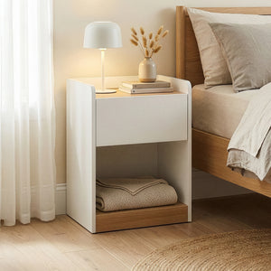 Nachtkastje Kuorshare 55x42x37 cm wit en eikenkleurig [en.casa]