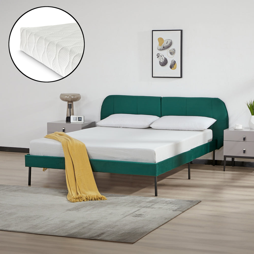 Gestoffeerd bed Porvoo met bedbodem en matras [en.casa]