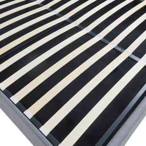 Tweepersoonsbed Nola met bedbodem en matras [en.casa]