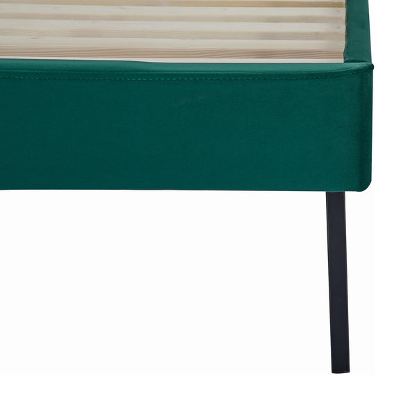 Gestoffeerd bed Porvoo met bedbodem en matras [en.casa]