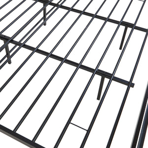 Metalen bed met matras Linköping zwart en rotan look [en.casa]